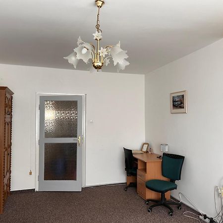 Cozy Apartment In The City Centre Next To Dom Square سيغيد المظهر الخارجي الصورة