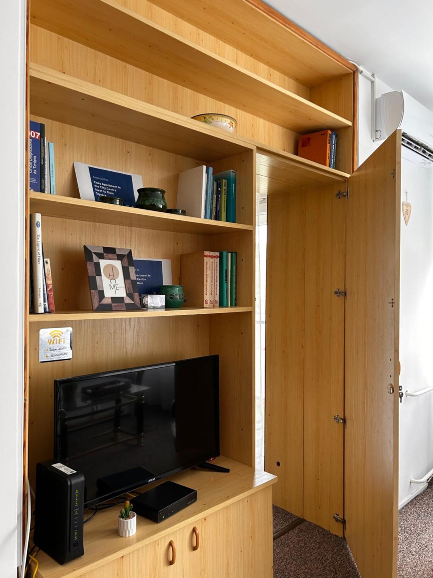 Cozy Apartment In The City Centre Next To Dom Square سيغيد المظهر الخارجي الصورة